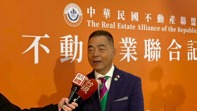 1380107_ec71e3cecd073a5473485a5ff11312d6